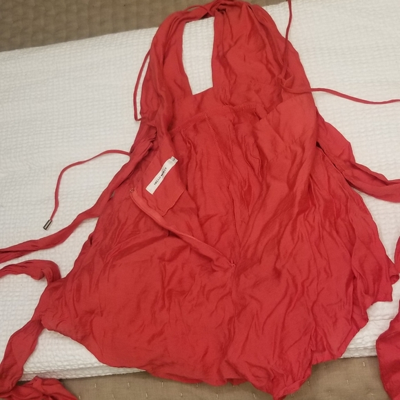 Hello Molly AU 6 RED Romper Halter Playsuit - Picture 9 of 12